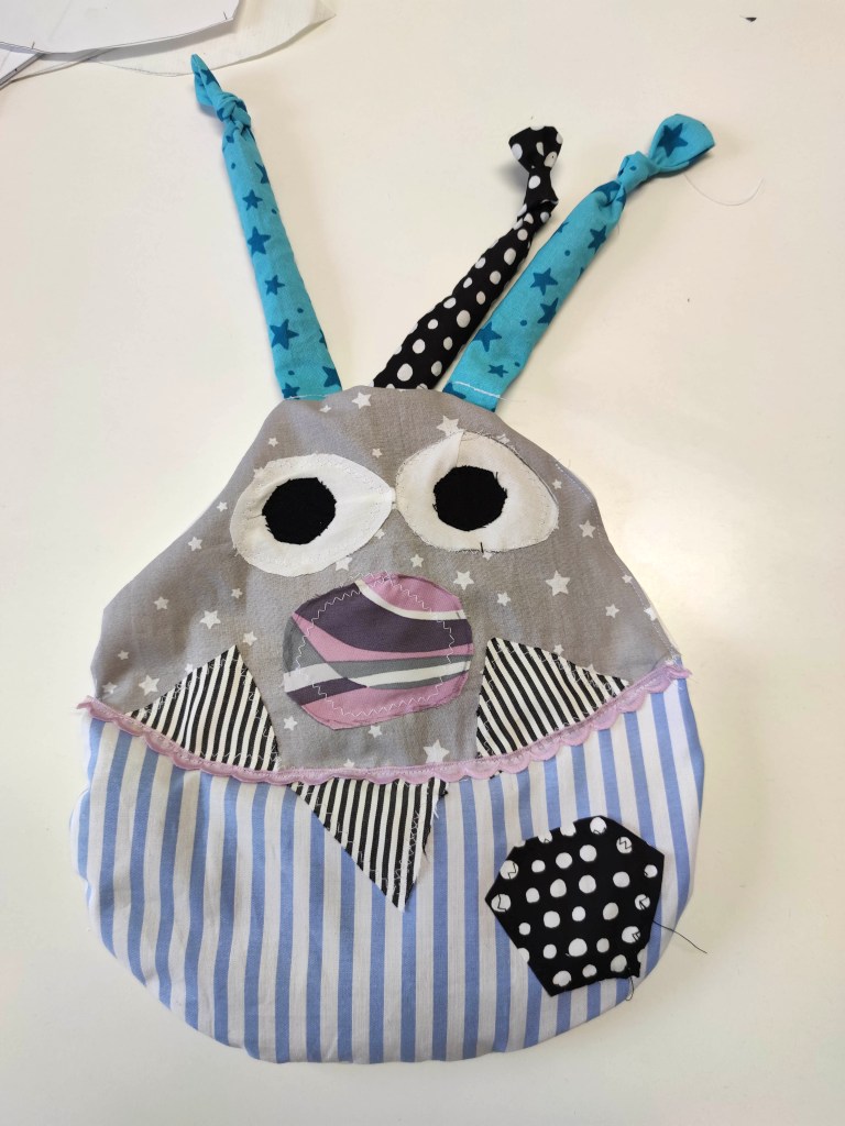 Kirschkernkissen und Handwärmer