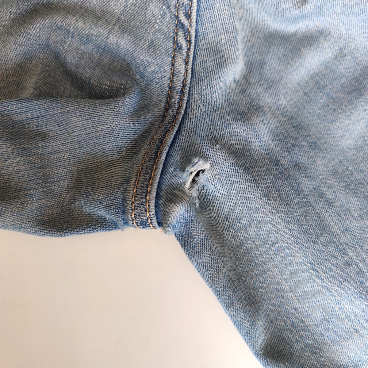 Jeans reparieren