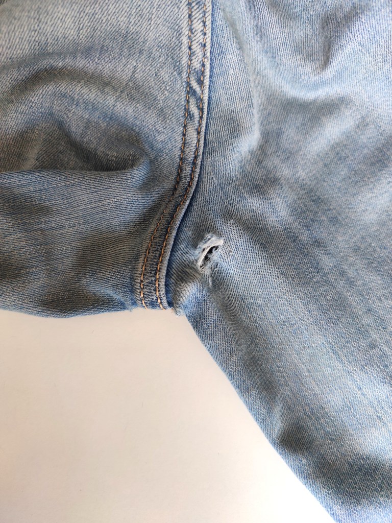 Jeans reparieren